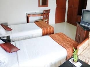 Hotel Peninsula Chennai Ngoại thất bức ảnh